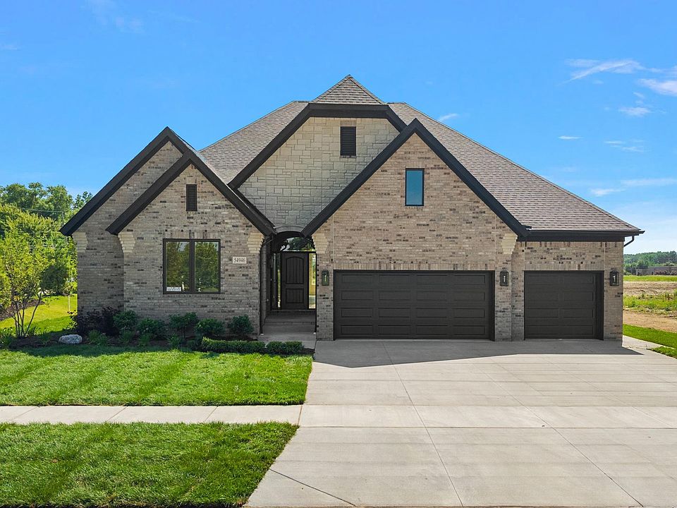 1st image of 54946 Rose Terrace Dr