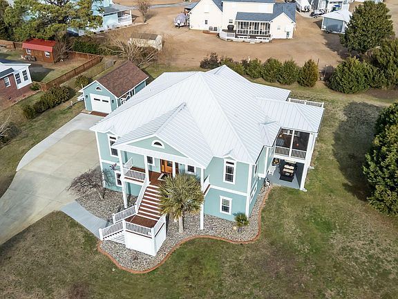 5th image of 309 Island View Drive