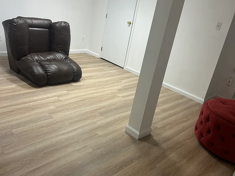 106 Rosemary Ln #WALK-IN BASEMENT — Photo 6