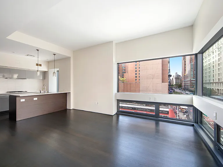 123 3rd Ave #4A — Photo 4