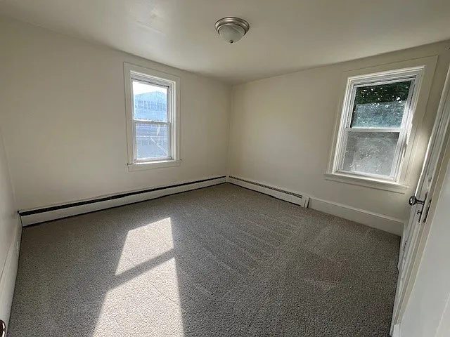 3 bed, 1650 sqft, $1,950 — Photo 3