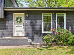 818 Murrell Rd, Signal Mountain, TN 37377