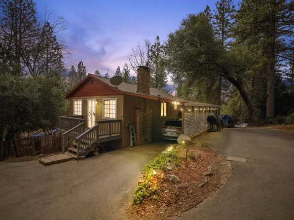 329 Pinecone Ln, West Point, CA 95255