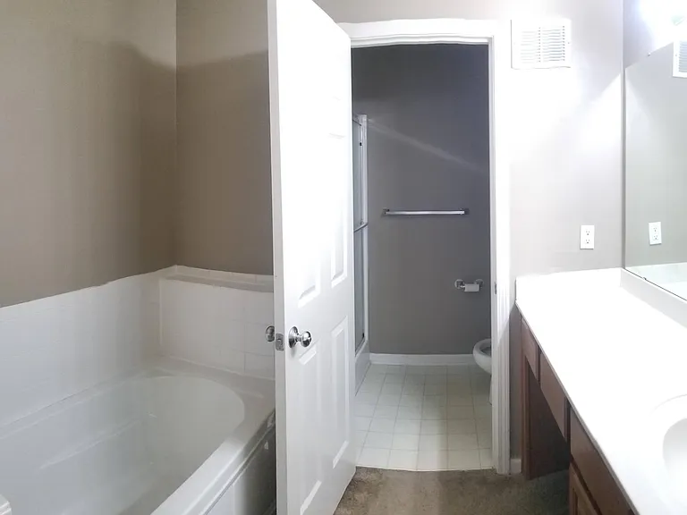 8823 Timber Creek Ln — Photo 11