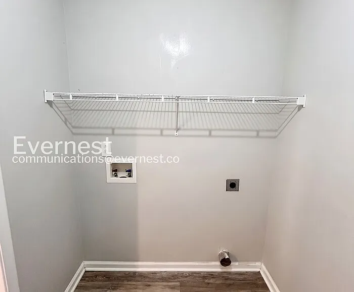 209 Loch Lomand Dr — Photo 18