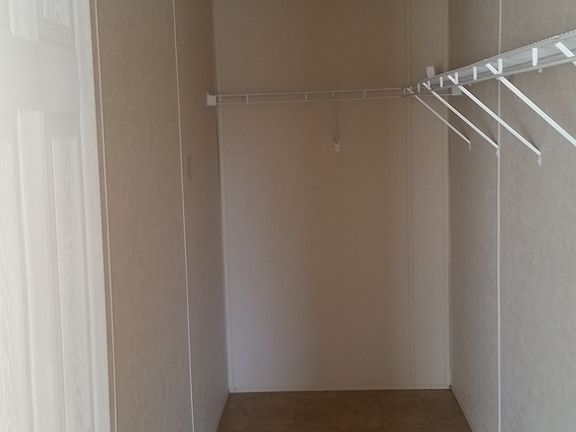 4th image of 5004 Angelina Dr