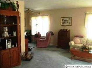 65 Mansfield Ave, Manchester, NJ