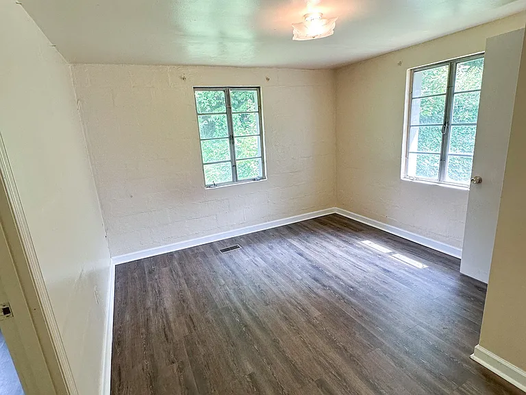 9121 Chapman Hwy — Photo 5