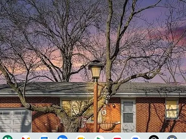 404 5th St, Smithville, MO 64089