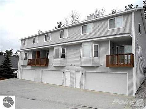 1st image of 4043 Sherwood Forest Dr