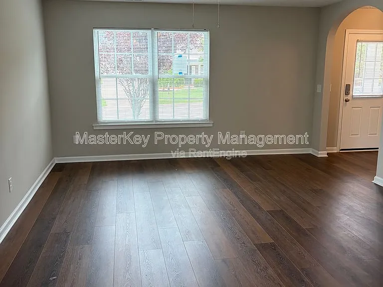 205 Downing Glen Dr — Photo 7