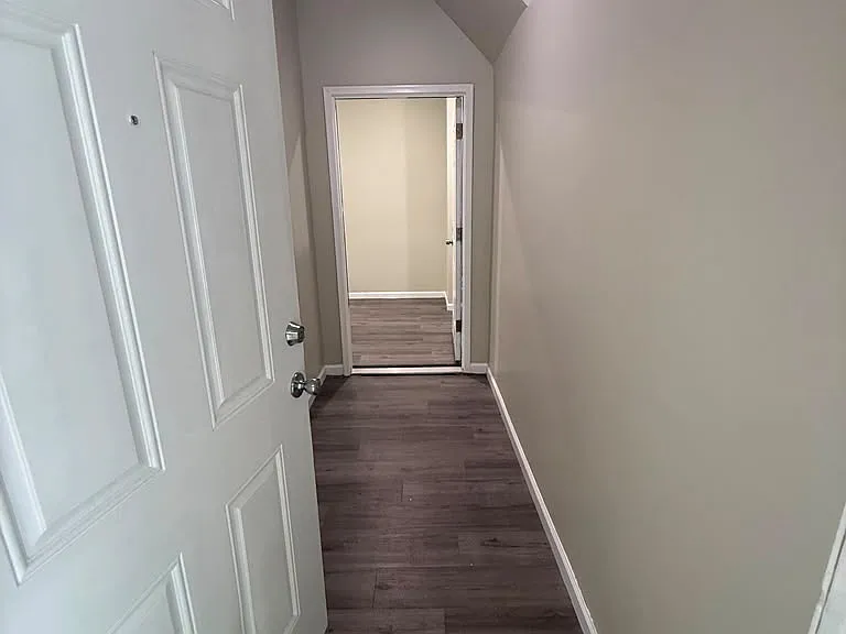164 Seymour Ave #1 — Photo 5