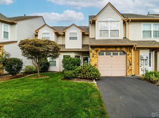 314 Pegasus Rd #134, Piscataway, NJ 08854