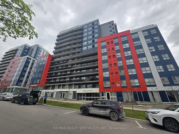 258 A Sunview St #1103, Waterloo, ON N2L 0H7