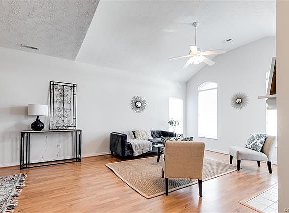 4th image of 7369 Norwood Pond Pl