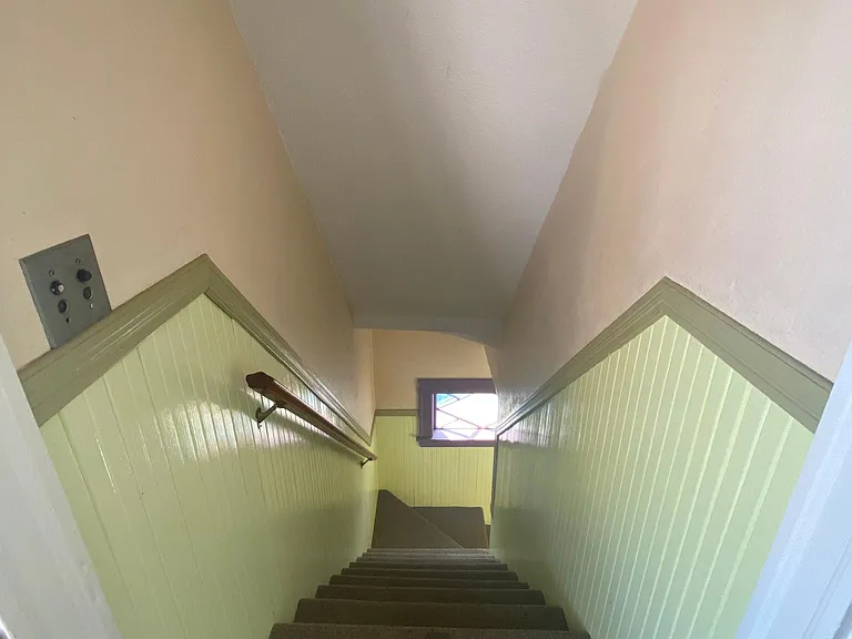 117 Avon St — Photo 34