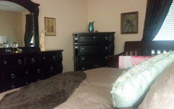 3rd image of 515 Midway Dr
