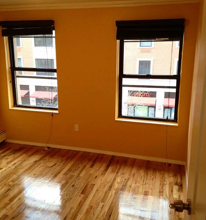2nd image of 364 Myrtle Ave #3