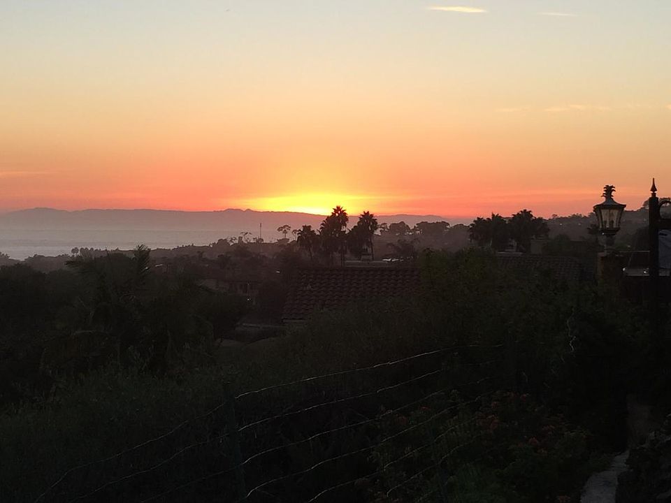Villa Dauphin Ocean Catalina Pano View