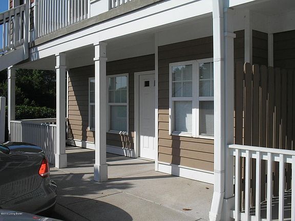 Front porch area