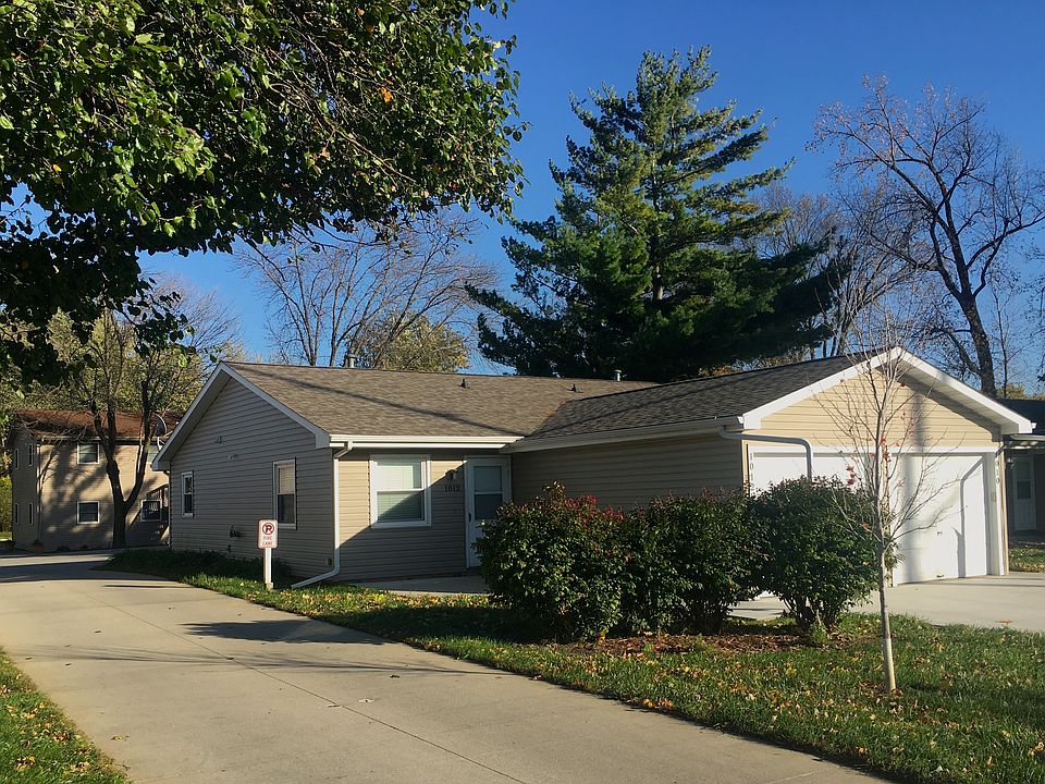 1012 Delaware