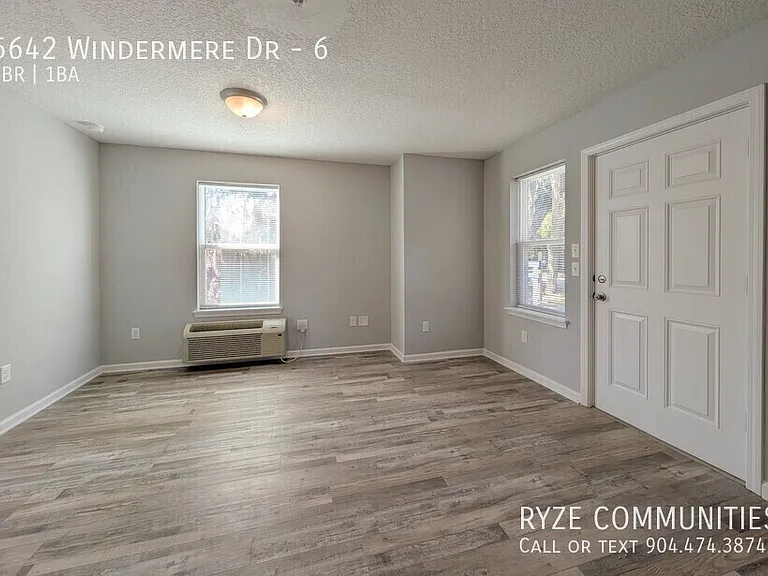 5642 Windermere Dr #6 — Photo 7
