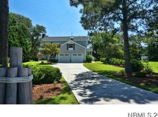 2020 Blackbeard Dr, Oriental, NC 28571