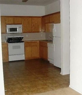 3rd image of 2804 Ashley Dr