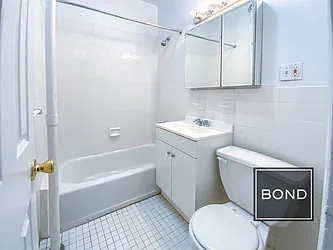 Rented by Bond New York