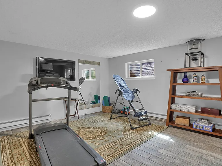 5825 Eggar Ct — Photo 31