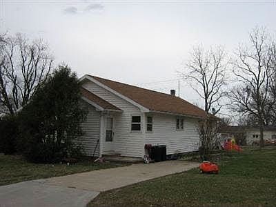 2nd image of 306 Spruce St