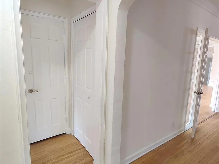 733 NE 18th Ave — Photo 26