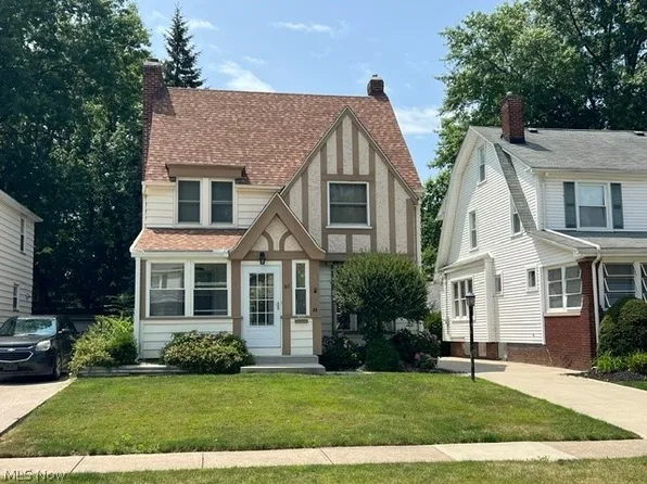 88 Sunnycliff Dr, Euclid, OH 44123