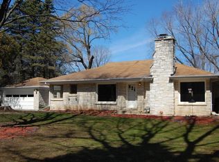 3328 W Bradley Rd, Brown Deer, WI 53209