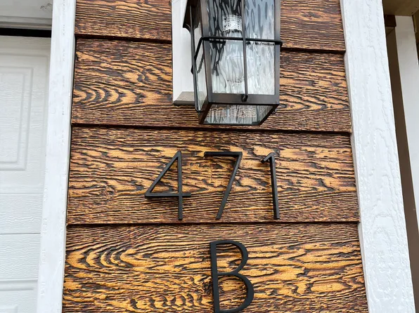 471 W Redoubt Ave Unit B, Soldotna, AK 99669