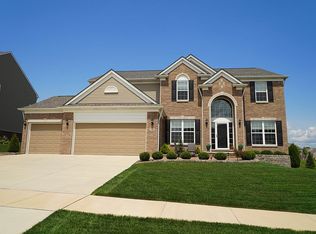 1156 Atlanta Dr, Orion, MI 48359