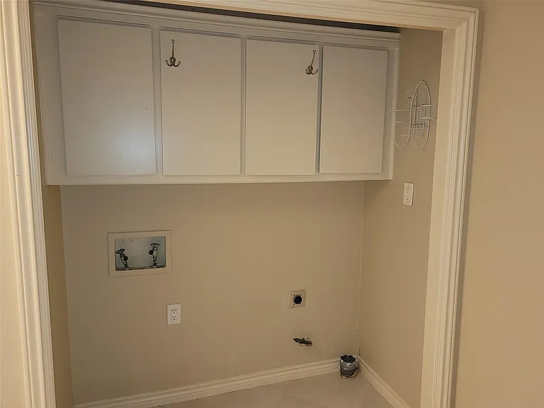 305 Shoreview Dr — Photo 13