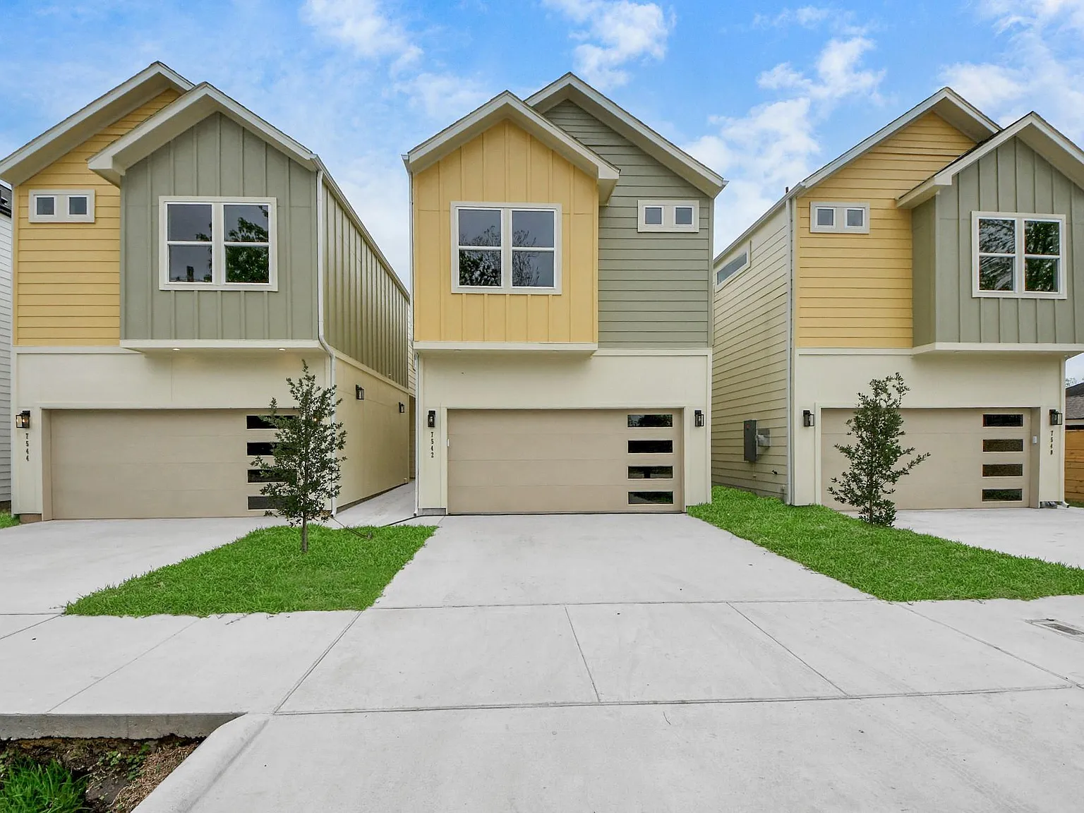 3 bed, 2.5 bath, 1656 sqft, $1,990 — Photo 2
