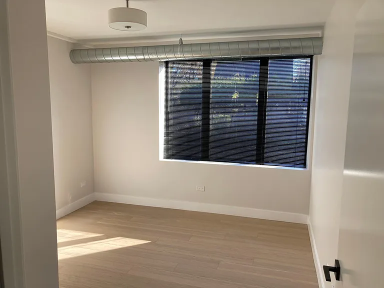 1010 Central Ave #4C — Photo 7