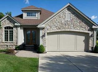 20 Summer Hill Ct, Amherst, NY 14221