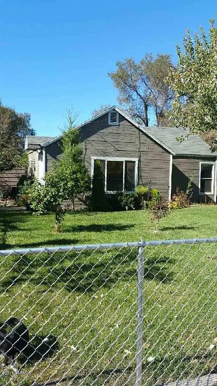 1640 S 17th St photo 1