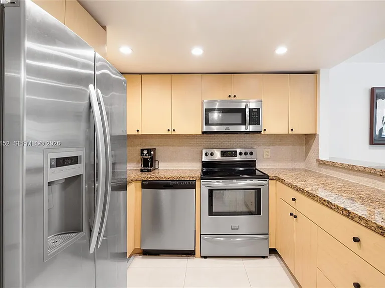 338 Majorca Ave #103 — Photo 7