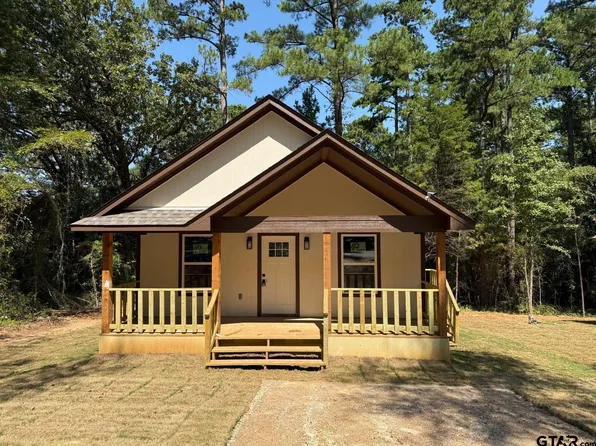 16966 Deer Run Rd, Flint, TX 75762