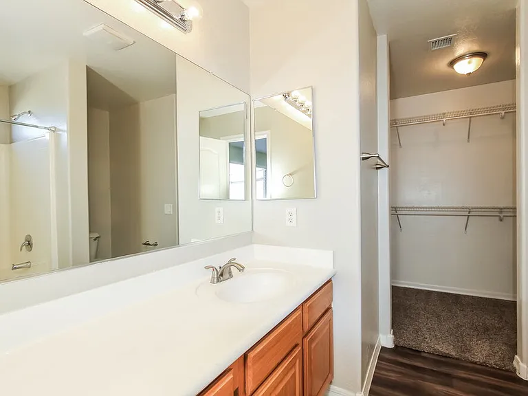 12916 W Lawrence Ct — Photo 11