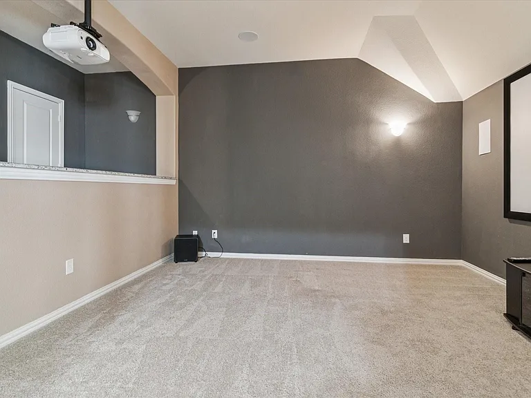 1618 Whirlaway Ct — Photo 11