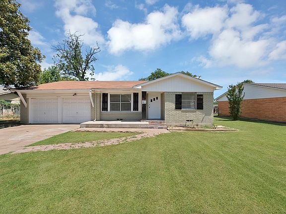 4th image of 8533 Blossom Ln