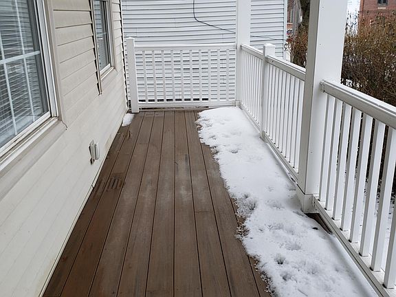 3rd image of 1348 W 58th St #1