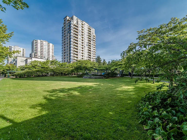 3520 Crowley Dr #1506 — Photo 2