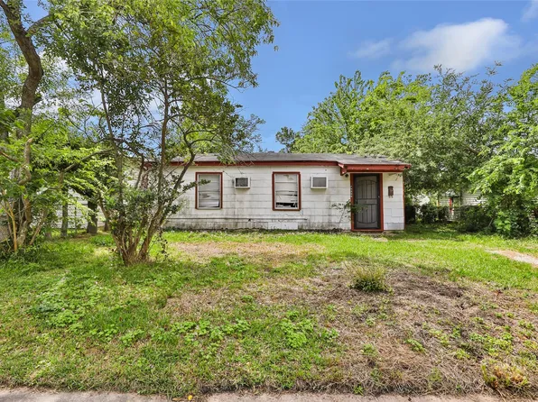 10530 Chadwick St, Houston, TX 77029