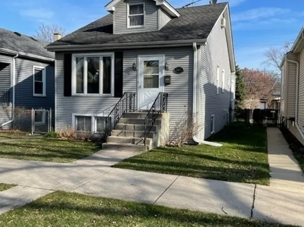 5012 W Winnemac Ave, Chicago, IL 60630